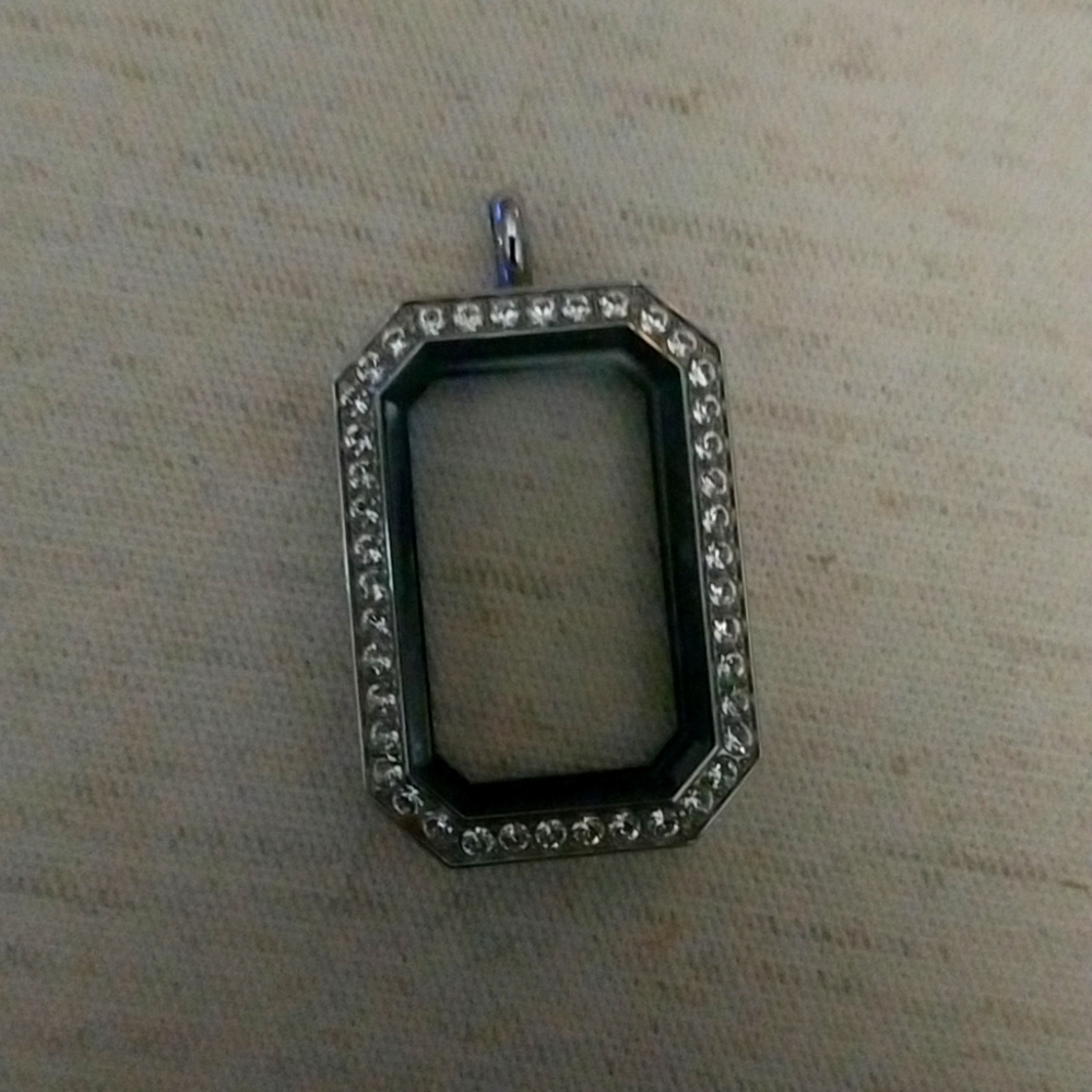 Silver Heritage Locket